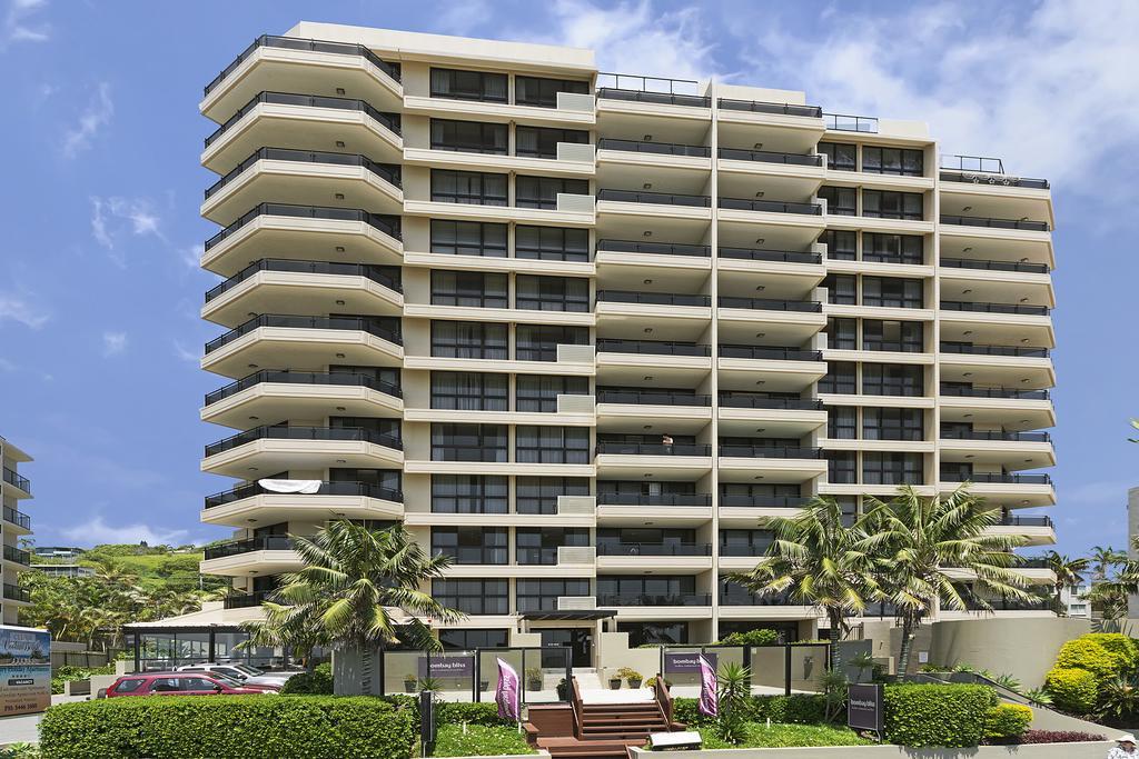 Clubb Coolum Beach Resort Sunshine Coast Esterno foto