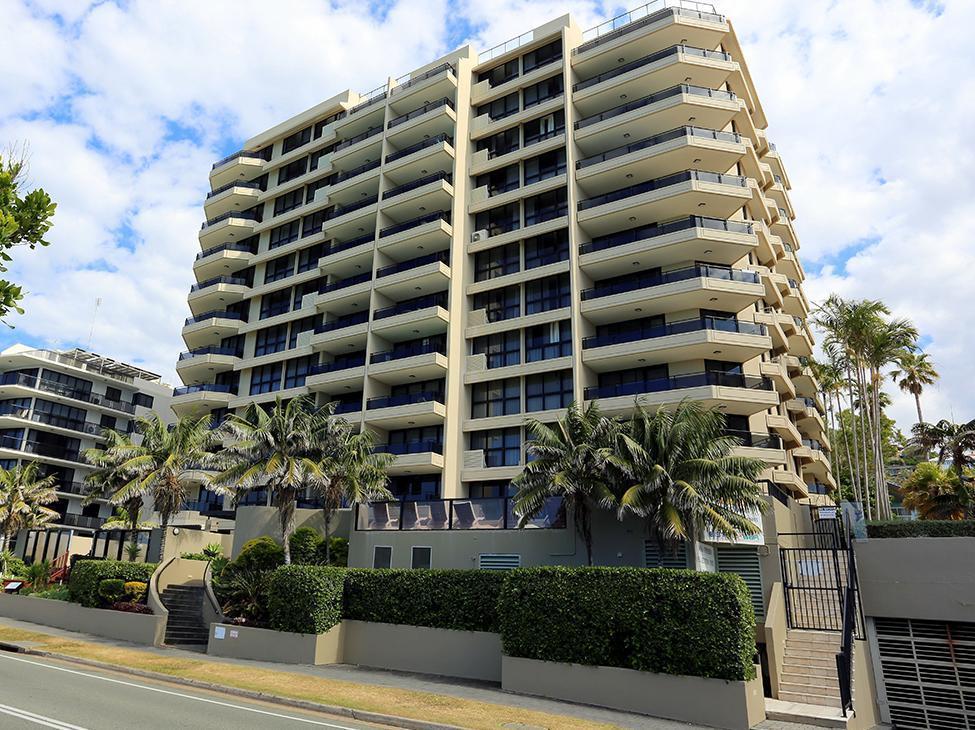 Clubb Coolum Beach Resort Sunshine Coast Esterno foto